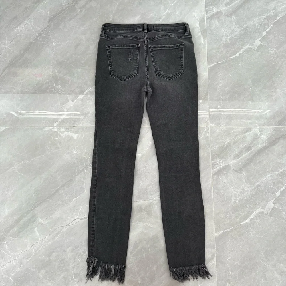 Women’s Free People Great Heights Washed Black Frayed Skinny Jeans Size 25